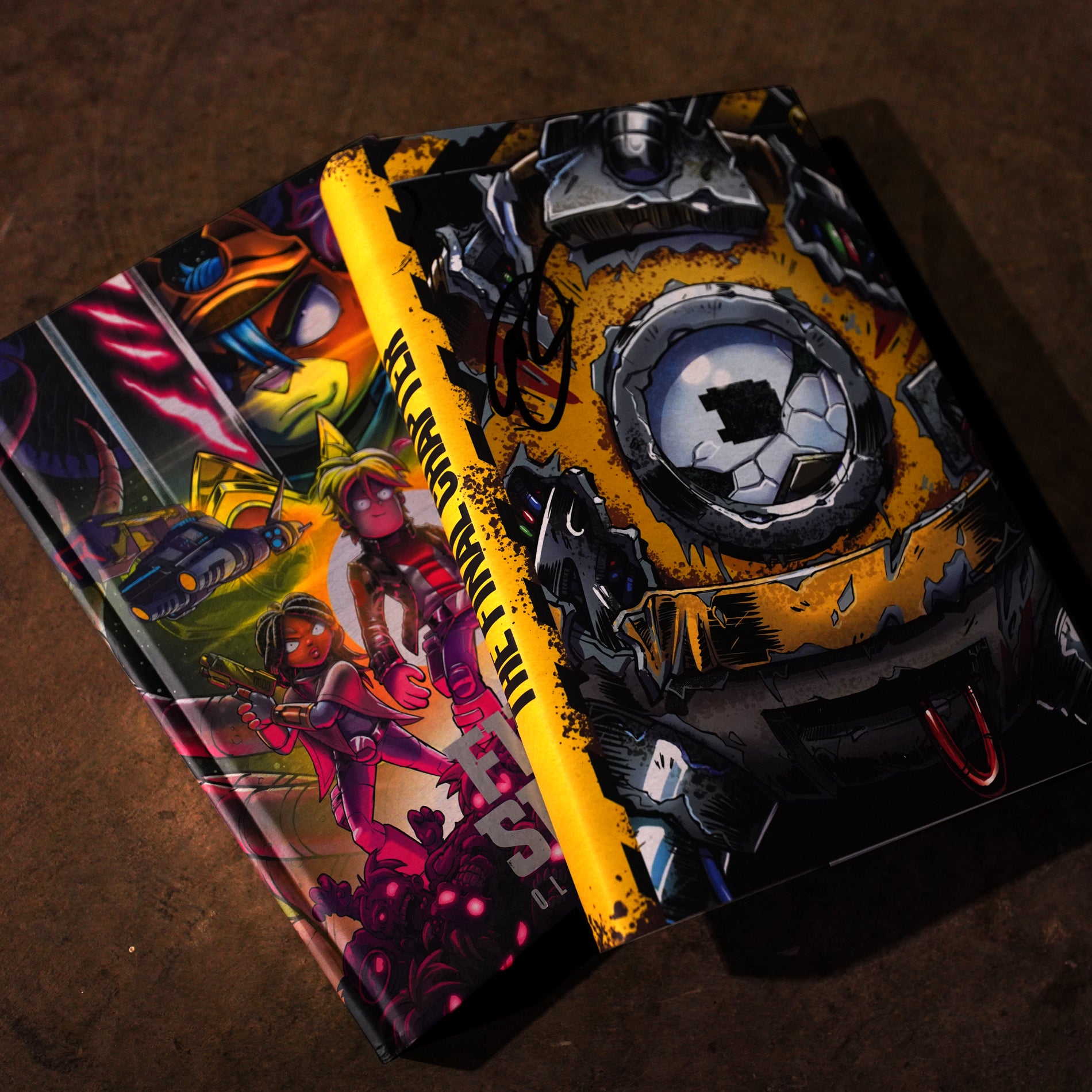 BATTLE WORN [ BOOK STORE + COLOR EDITION ]